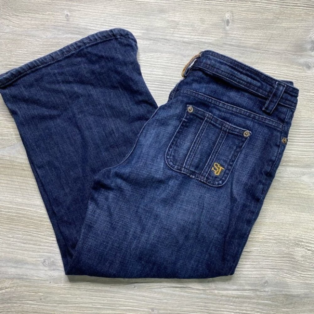 St. John Sport Denim Capris